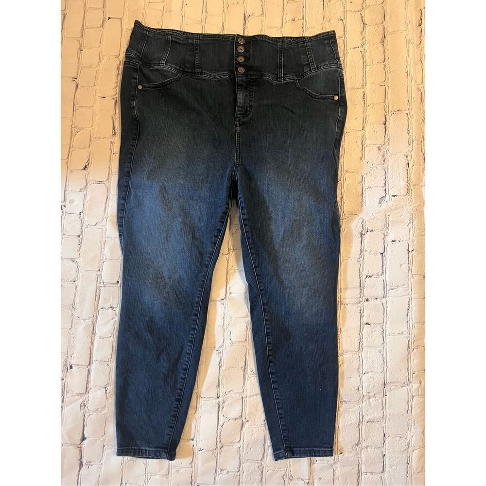 Torrid Women's High Rise Exposed Button Fly Skinny Jeans Washed Black